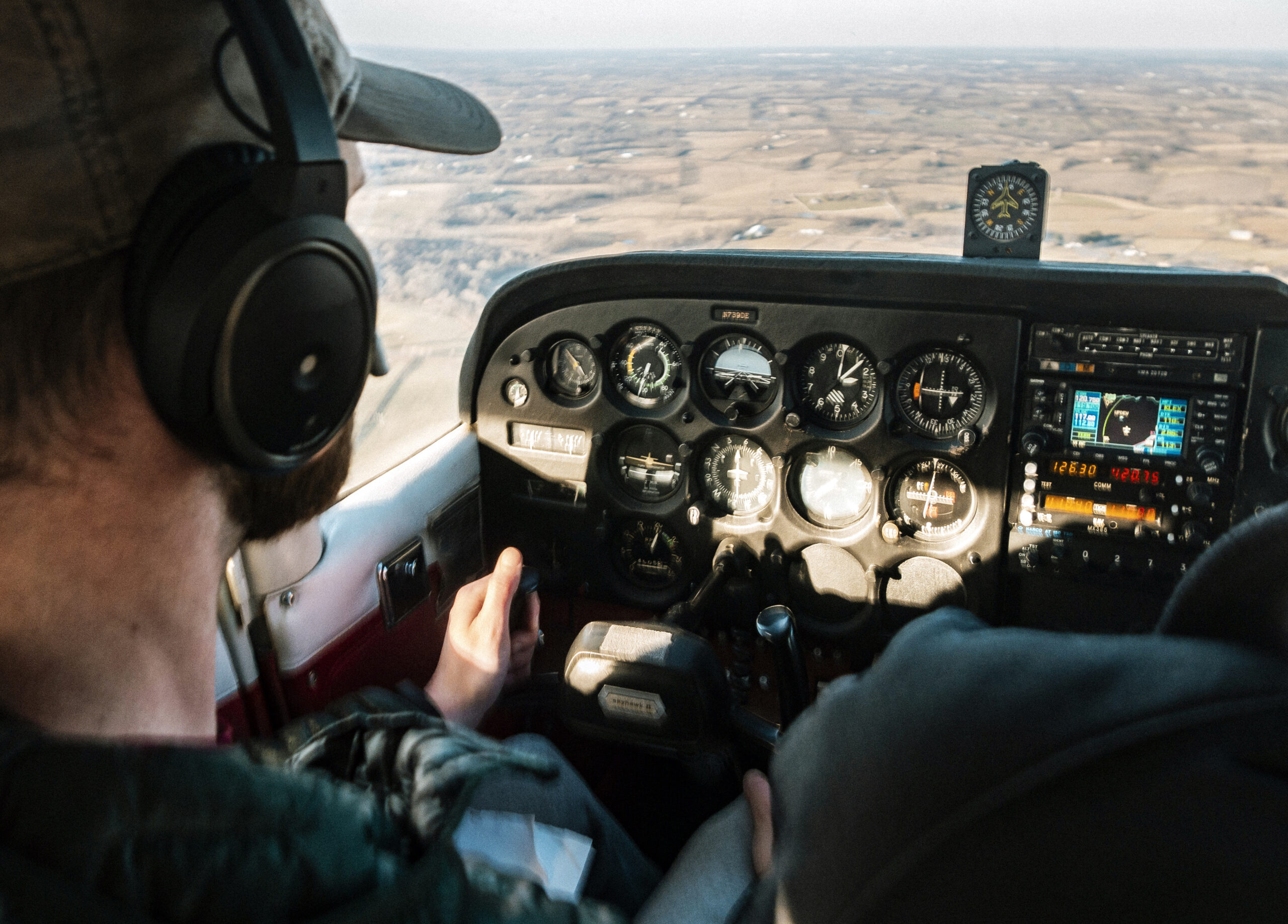 Treinamento aeronáutico: por que a padronização salva vidas na aviação de helicópteros